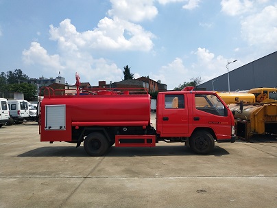 江鈴消防車(chē)